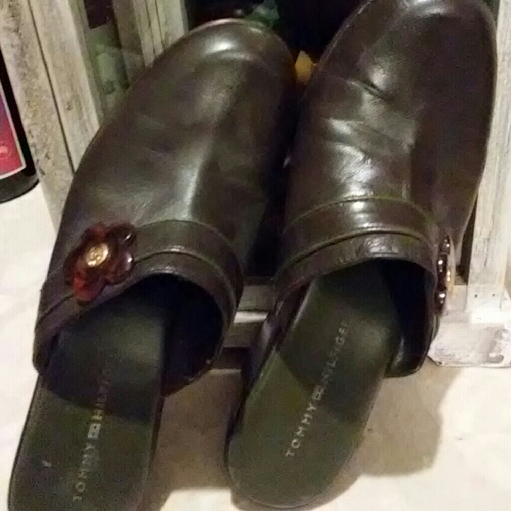 Tommy Hilfiger clog